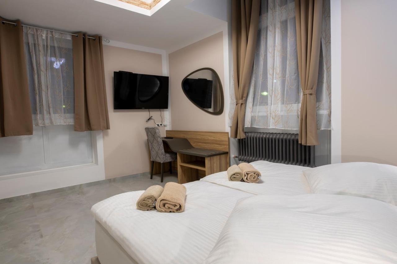 Hotel Restaurant Meteora Tübingen Екстериор снимка